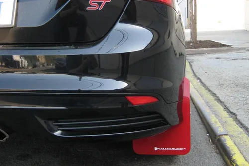 Vista 5 de Rally Armor MF27-UR-BLK/RD Guardabarro negro con logo rojo (para Ford FocusST 13-18)