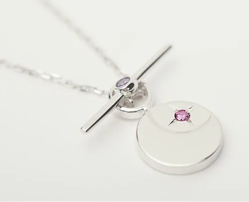 Vista 2 de BTS STONEHENgE Moment of Light Jewelry - Collar oficial del ejército