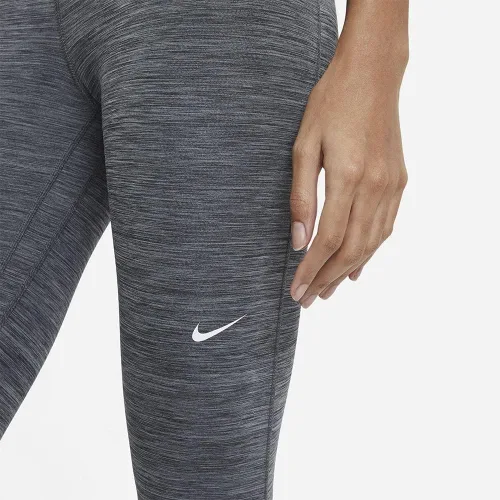 Vista 4 de Nike Pro 365 - Leggings cortos de tiro medio para mujer