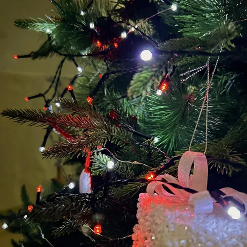 Vista 8 de OZS Guirnalda de luces de Navidad conectables rojas y blancas, paquete de 2 luces de Navidad de 164 pies en total de 400 LED para Rojo y blanco