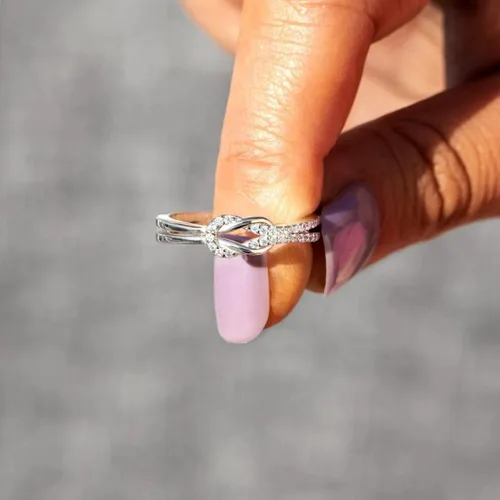 Vista 5 de Q&D&S My Best Friend Knot - Anillo de amistad ajustable de plata de ley con tarjeta