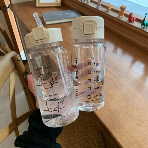 Vista 2 de Botella de agua creativa de dibujos animados con pajilla, botella de plástico de 11.8 fl oz, portátil a prueba de fugas, para beber leche, café, té