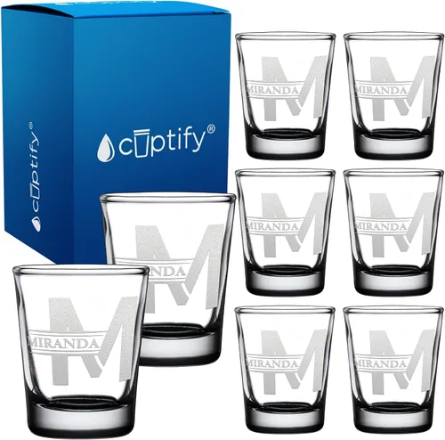 Vista 31 de Cuptify Inicial de cristal con monograma y nombre de 2 onzas, parte inferior negra grabada con texto personalizado para regalos, bodas, cumpleaños