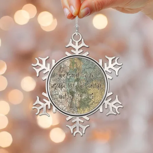 Vista 12 de Adorno de Navidad con mapa del mundo retro, Nadar en el mar, ir en viajes por carretera, adornos de metal de copo de nieve para árbol de Navidad