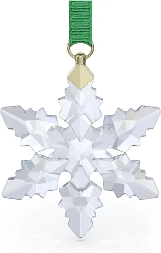 Vista 3 de Swarovski Juego de Adornos de Copo de Nieve de Edición Anual, Cristales Blancos, Parte de la Colección de Edición Anual