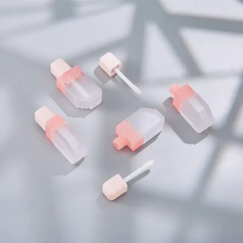 Vista 5 de Lasenersm 4 tubos de brillo de labios en forma de helado rosa, contenedores reutilizables de 0.2 fl oz (0.2 fl oz)