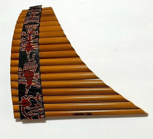 Vista 3 de Sartén de bambú Flute18 Tubos Nazca Lines Designs Tuned Mi Minor Case Incluido