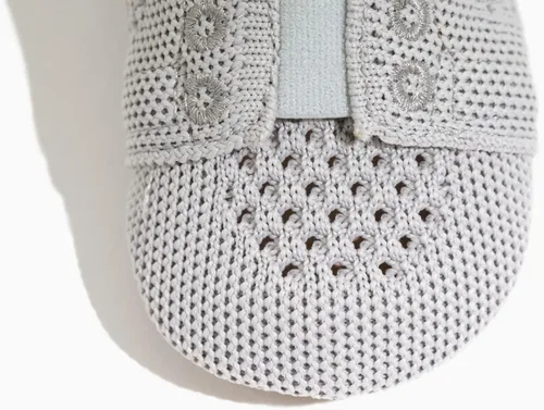 Vista 5 de HARTS Sidekick Best First Walker - Tenis lavables flexibles para mantenerse en el zapato unisex PlateadoGris