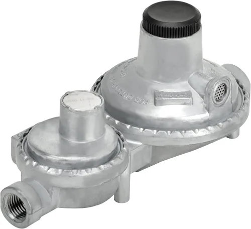 Vista 3 de only fire Regulador de propano horizontal de dos etapas, manguera de propano de 5 pies y 1/4" NPT con conexión POL Regulator Inlet 1/4" Female NPT