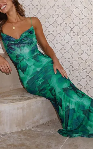 Vista 6 de PRETTYGARDEN Vestido largo de verano para mujer, con tirantes delgados, estampado floral, elástico, sexy, entallado, sin espalda, vestido largo sin