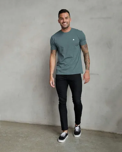Vista 4 de INTO THE AM - Camiseta de manga corta y cuello redondo para hombre, ajuste suave, camisa clásica y fresca, tallas S - 4XL