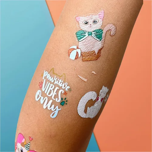 Vista 4 de PapaKit Kitty Cats - Juego de tatuajes falsos temporales, 4 hojas de 64 estilos con lámina iridiscente metálica, recuerdos de fiesta, rellenos