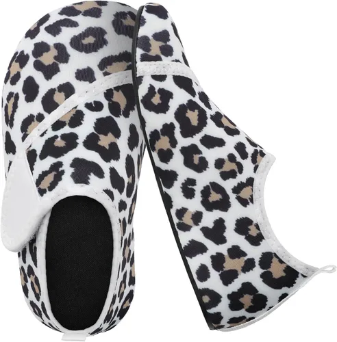 Vista 5 de Scurtain - Zapatos acuáticos para niños, calcetines acuáticos de secado rápido con sensación de pies descalzos para niños, niñas y bebés con suela