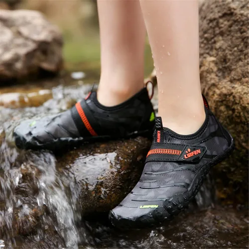 Vista 4 de UBFEN - Zapatos para el agua para niños y niñas, acuáticos y livianos, de secado rápido para ir a la playa, practicar deportes y natación, es como