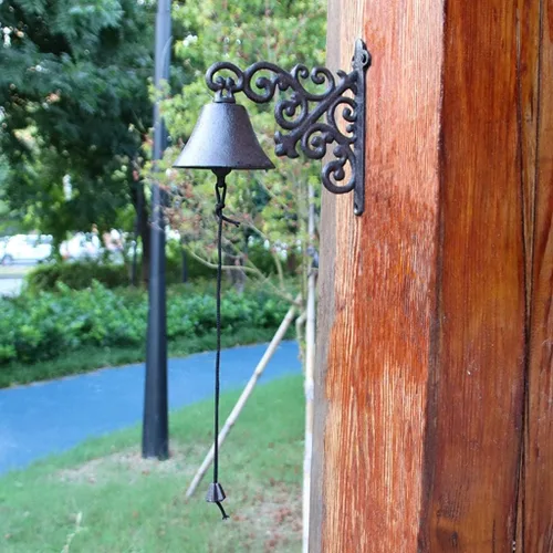 Vista 2 de Colgante de jardín al aire libre, campana rústica antigua de hierro fundido grande montado en la pared, timbre de metal para decoración fuera