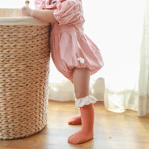 Vista 3 de Calcetines largos con volantes para bebés y niñas de 6 a 12 meses A-encaje-4 Pack