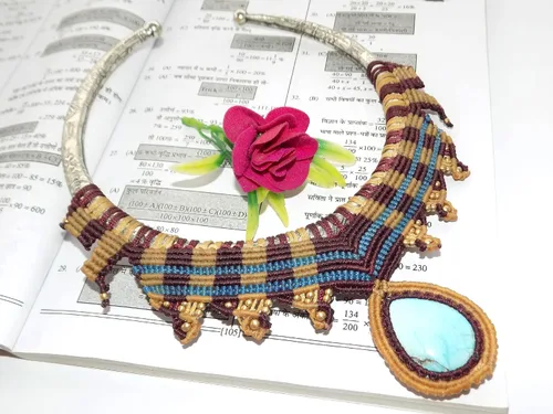 Vista 6 de Collar turquesa, collar Hasli para mujer, collar de torsión, collar de cuello, regalo para ella SN-2060, Gema, turquesa creada