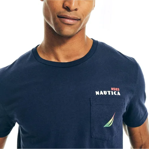 Vista 4 de Nautica Camiseta estampada con logotipo de clase J hecha de forma sostenible