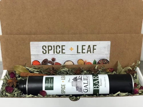 Vista 6 de Spice + Leaf Aceite de oliva virgen extra prémium – Aceite de cuerpo completo mediterráneo Kosher para sumergir, rociar, adobos y aderezos