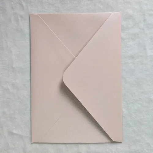 Vista 2 de 25 sobres A7 de color rubor perlado, 5.35 x 7.7 pulgadas, perfectos para bodas de 5 x 7, tarjetas de invitación, invitación de felicitación