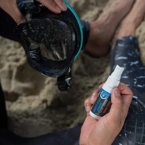 Vista 3 de Seavenger Spray antivaho para máscaras de buceo