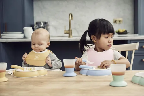 Vista 5 de BABYBJÖRN Juego de alimentación para bebé, rosa polvo, juego de 4 piezas