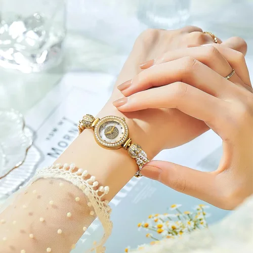 Vista 4 de Reloj de pulsera de oro para mujer, correa de cadena de perlas giratoria, esfera deslumbrante, impermeable, regalo para mujer R0262JB