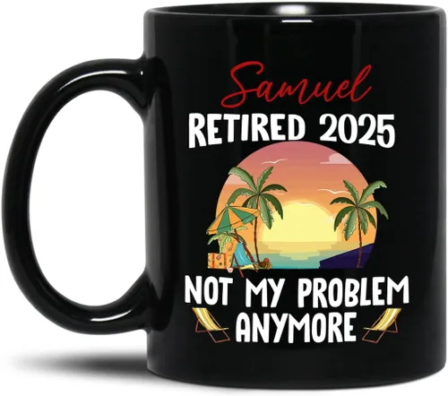 Vista 12 de Taza de café negra de jubilación personalizada, Jubilado está bajo nueva gestión, mira a la esposa para más detalles, taza de té de 11 15 onzas