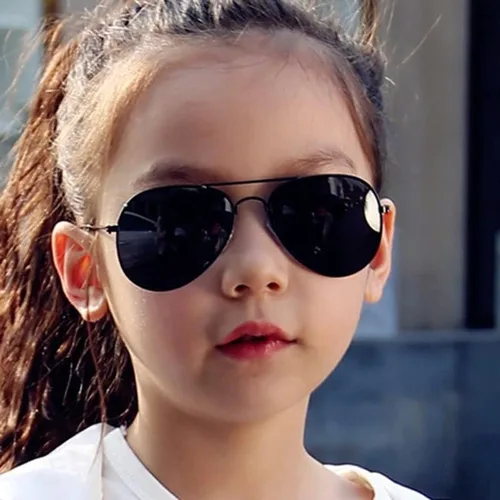 Vista 4 de Gafas de sol polarizadas para niños de 3 a 9 años de edad
