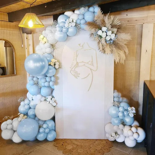 Vista 5 de Kit de arco de globos azules, 128 piezas globos azules y blancos, globos azules y blancos de doble relleno, globos de color azul claro y blanco