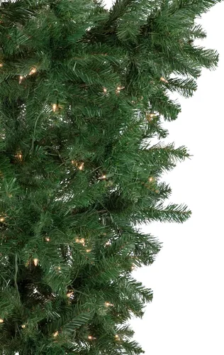 Vista 4 de Northlight Árbol de Navidad artificial de abeto verde preiluminado de 7.5 pies, luces transparentes