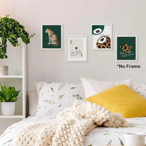 Vista 2 de TLESKE Carteles de guepardo y leopardo preppy verde esmeralda Impresiones sin marco 8x10 Juego de 4, decoraciones de pared con bolas de la suerte 8