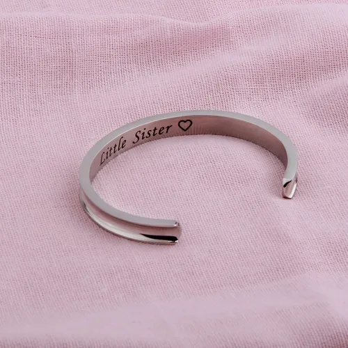 Vista 5 de Zuo Bao Pulsera de acero inoxidable para hermana mayor y hermana pequeña (plata, 2 piezas), Metal