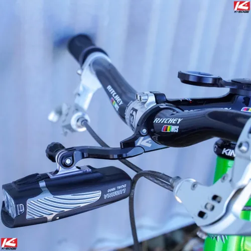 Vista 4 de K-Edge Soporte para manillar Go Big Compatible con montaje estilo GoPro Compatible con barras de 1.252 in de diámetro accesorios