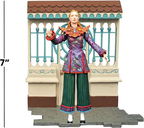 Vista 3 de Diamond Select Toys Figura de acción de Alice Through the Looking Glass: Alice Select