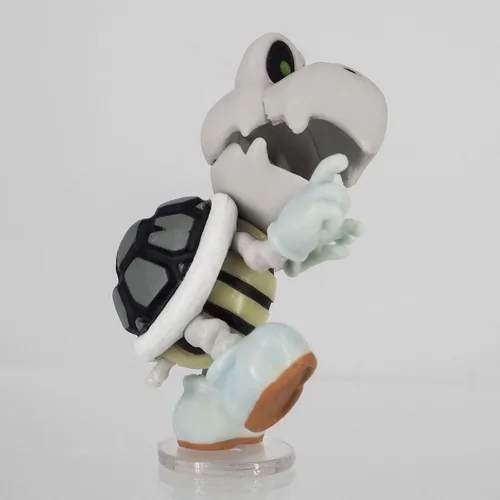 Vista 4 de Sanei Boeki Super Mario Figura Collection Dry Bone 1.57 x 1.57 x 1.96 pulgadas FCM-023 Japan Import con lápiz óptico original bolígrafo táctil