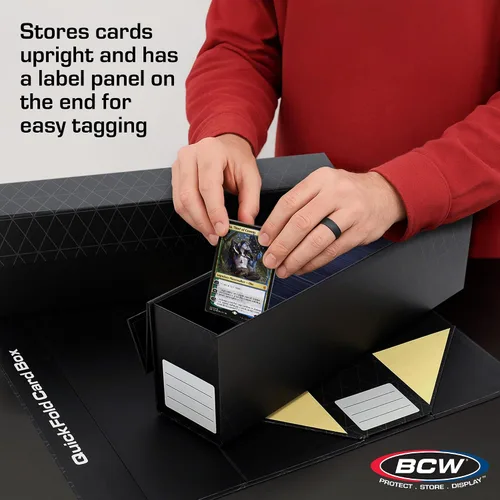 Vista 7 de BCW QuickFold® Cajas de almacenamiento de tarjetas para magnéticos y toploaders – Paquete de 3 Caja portadora de tarjetas con cierre magnético
