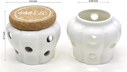 Vista 5 de XINLI Recipiente de almacenamiento de cerámica ventilado para ajo rústico, gres blanco con tapa de corcho natural. 4.3 x 4.3 x 3.7 pulgadas