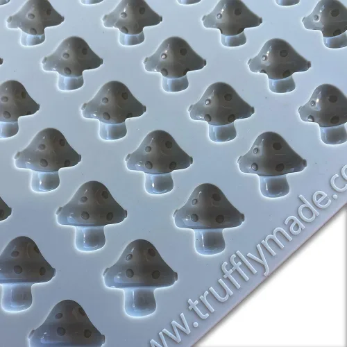Vista 3 de Truffly Made Molde de silicona de caramelo de hongos 80 para trufas de chocolate, gelatinas, dulces y comestibles