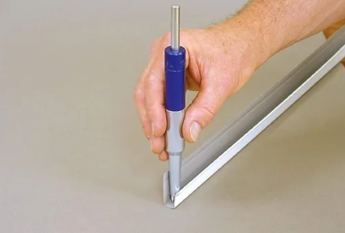 Vista 2 de Malco TNP2S 8 in. Blue Heavy Duty Trim Nail Punch