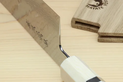Vista 6 de Yoshihiro VG10 Cuchillo japonés para verduras Nakiri de 46 capas de Serie Damascus, mango de Ambrosia de 6.5' (165mm)
