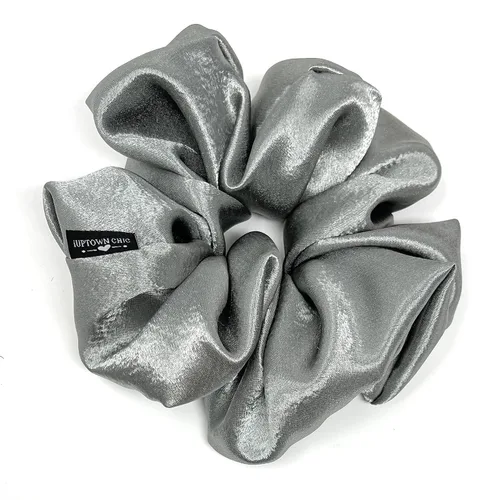 Vista 15 de XL Satin Scrunchie for Thick Hair – Oversized Hair Scrunchy for Ponytail Bun or Sleeping – Frizz Free Satin Hair Tie for Women and Girls