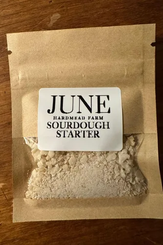Vista 8 de Iniciador de masa madre orgánica "June" – Iniciador activo de masa madre deshidratada para hacer pan – Cultura patrimonial criada en granja de 5