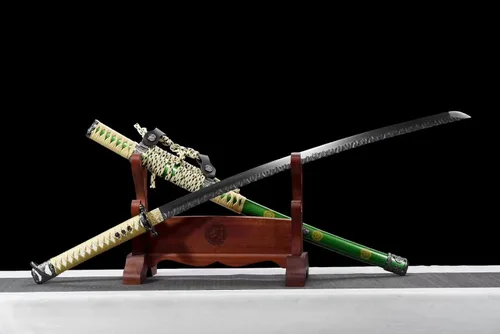 Vista 4 de Espada japonesa Oda Nobunaga Tachi de acero de Damasco con patrón de piedra de hoja samurái, espada completa de oro verde muy afilado, arma genial