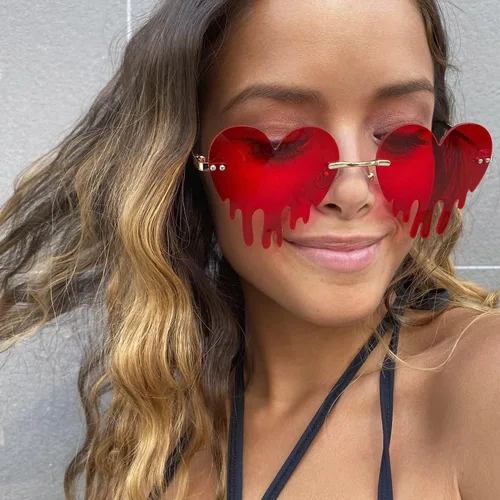 Vista 4 de Gafas de sol con forma de corazón, gafas de sol con forma de corazón, gafas de sol de goteo para mujeres y hombres