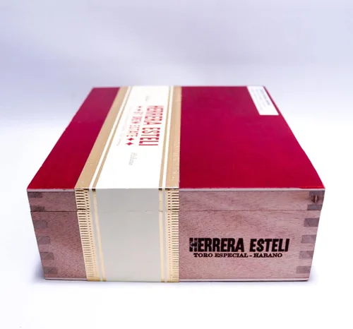 Vista 7 de Herrera Esteli Caja de cigarros Toro Especial Habano de Madera Vacía - 8.75" x 7" x 2.75