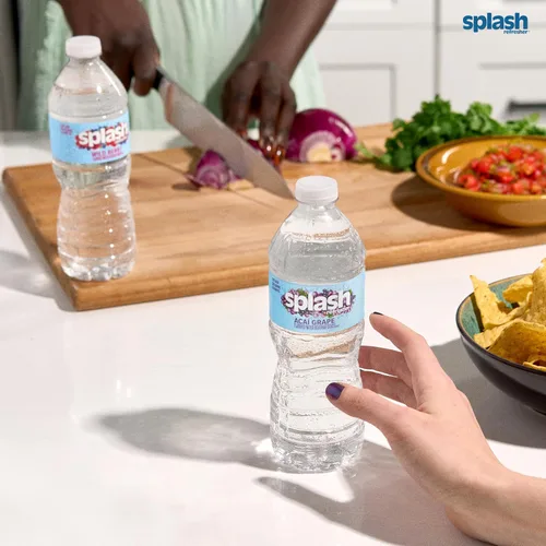 Vista 4 de SPLASH REFRESHER - Agua saborizada con sabor a uva Acai, 8 onzas líquidas, paquete de botellas de plástico de 12