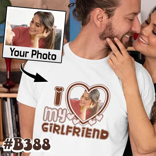 Vista 3 de NAZENTI Camisa con foto personalizada con texto en inglés I Love My Girlfriend Boyfriend My Girlfriend is Watching You