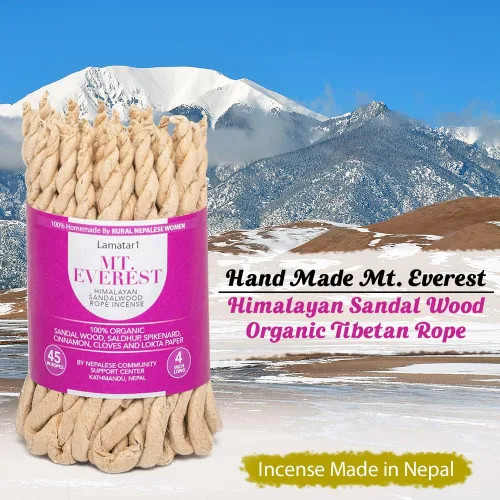 Vista 2 de Incienso de cuerda tibetana orgánica de madera del Himalaya hecha a mano en Nepal (cada paquete contiene APPR. 45 en cuerdas)