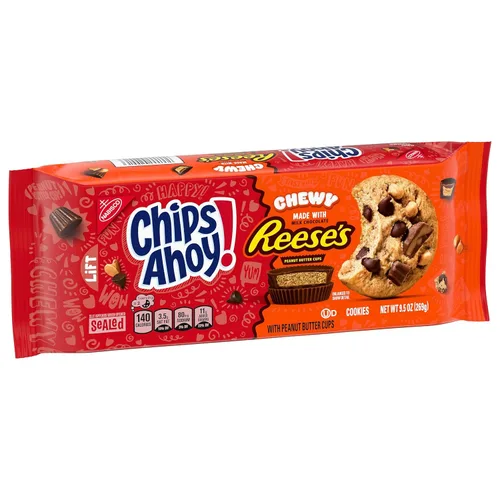 Vista 12 de CHIPS AHOY! Galletas masticables con chispas de chocolate con tazas de mantequilla de maní Reese's, 9.5 onzas